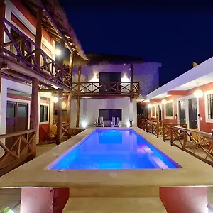 Isla Bonita Hotel